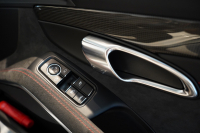 ポルシェ 911(Type991.1) Carrera 4 GTS Cabriolet PDK GTSインテリアPKG カーボンインテリアPKG キャララホワイト 禁煙車 中古車 中古車