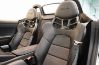 ポルシェ ボクスター(Type981) Spyder 6MT カーボンインテリア カーボンフルバケットシート キャララホワイトメタリック 中古車 中古車