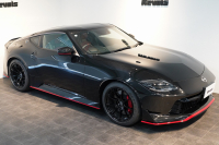日産 フェアレディZ NISMO ミッドナイトブラックパール NISMOフロアマット&トランクマット 専用RAYS19インチ鍛造ホイール 中古車 中古車