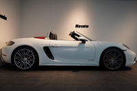 ポルシェ 718 ボクスター GTS 6MT スポーツデザイン&GTSインテリア&カーボンインテリアPKG 20インチ911turboホイール BOSEサウンド 禁煙車 中古車 中古車