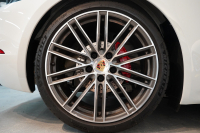 ポルシェ 718 ボクスター GTS 6MT スポーツデザイン&GTSインテリア&カーボンインテリアPKG 20インチ911turboホイール BOSEサウンド 禁煙車 中古車 中古車