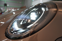 ポルシェ 911(Type992) Targa 4 GTS 992.2後期モデル 1オーナー Sport DesignPKGカーボン PCCB クラブレザーインテリア 中古車 中古車