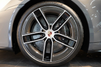 ポルシェ 911(Type992) Targa 4 GTS 992.2後期モデル 1オーナー Sport DesignPKGカーボン PCCB クラブレザーインテリア 中古車 中古車