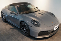 ポルシェ 911(Type992) Targa 4 GTS 992.2後期モデル 1オーナー Sport DesignPKGカーボン PCCB クラブレザーインテリア 中古車 中古車