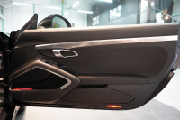 ポルシェ 911(Type991.2) Carrera 4S 7MT 左H 正規D車 スポクロ スポーツテールパイプ PASMスポーツシャシー レザーインテリア 禁煙車 中古車 中古車