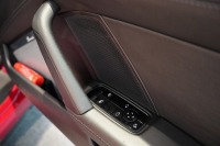 ポルシェ 911(Type992) Targa 4 PDK スポクロ スポーツテールパイプ 20/21インチカレラクラシックホイール レザーインテリア 14wayシート Burmesterサウンド 中古車 中古車