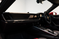 ポルシェ 911(Type992) Targa 4 PDK スポクロ スポーツテールパイプ 20/21インチカレラクラシックホイール レザーインテリア 14wayシート Burmesterサウンド 中古車 中古車