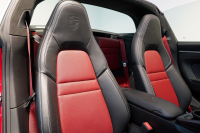 ポルシェ 911(Type992) Targa 4 PDK スポクロ スポーツテールパイプ 20/21インチカレラクラシックホイール レザーインテリア 14wayシート Burmesterサウンド 中古車 中古車