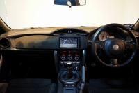 トヨタ 86 GR 6MT  1オーナー BLITZマフラー モノブロックブレーキ 専用17インチ鍛造軽量ホイール 禁煙車 中古車 中古車