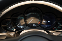 ポルシェ 911(Type991.1) 911R 世界限定車991台 LEDヘッド Fリフト スポーツクロノ ブラック×ブラウンレザーインテリア カスタムカラーブラック（日本1台）  中古車