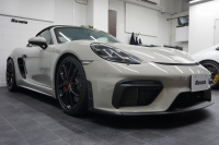 ポルシェ 718スパイダー Spyder  6MT クレヨン  LEDヘッドライト レザーインテリア カーボンインテリア  中古車