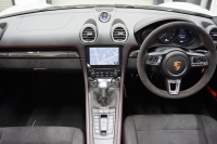 ポルシェ 718スパイダー Spyder  6MT クレヨン  LEDヘッドライト レザーインテリア カーボンインテリア  中古車