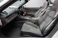 ポルシェ 718スパイダー Spyder  6MT クレヨン  LEDヘッドライト レザーインテリア カーボンインテリア  中古車