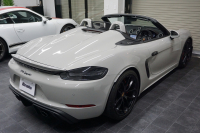 ポルシェ 718スパイダー Spyder  6MT クレヨン  LEDヘッドライト レザーインテリア カーボンインテリア  中古車