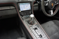 ポルシェ 718スパイダー Spyder  6MT クレヨン  LEDヘッドライト レザーインテリア カーボンインテリア  中古車