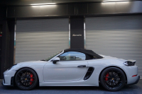 ポルシェ 718スパイダー Spyder  6MT クレヨン  LEDヘッドライト レザーインテリア カーボンインテリア  中古車