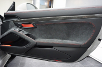 ポルシェ 718スパイダー Spyder  6MT クレヨン  LEDヘッドライト レザーインテリア カーボンインテリア  中古車