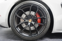 ポルシェ 718スパイダー Spyder  6MT クレヨン  LEDヘッドライト レザーインテリア カーボンインテリア  中古車