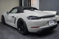 ポルシェ 718スパイダー Spyder  6MT クレヨン  LEDヘッドライト レザーインテリア カーボンインテリア  中古車