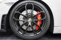 ポルシェ 718スパイダー Spyder  6MT クレヨン  LEDヘッドライト レザーインテリア カーボンインテリア  中古車