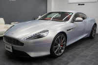 アストンマーティン ヴィラージュ Virage タッチトロニック2　正規ディーラー カーボンブレーキ OP20インチホイール 中古車 中古車