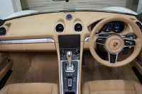 ポルシェ 718 ボクスター 718Boster PDK  スポーツクロノパッケージ ディーラー車検取得済・タイヤ新品交換済  中古車