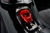 ランボルギーニ ウラカン Huracan 610-4 AVIO 正規ディーラー車 世界限定250台  中古車