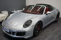 ポルシェ 911(Type991.2) 911(991.2)Targa4 GTS カーボンステアリング ボルドーレッドオールレザーインテリア 中古車 中古車