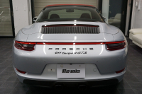 ポルシェ 911(Type991.2) 911(991.2)Targa4 GTS カーボンステアリング ボルドーレッドオールレザーインテリア 中古車 中古車