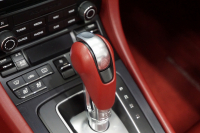 ポルシェ 911(Type991.2) 911(991.2)Targa4 GTS カーボンステアリング ボルドーレッドオールレザーインテリア 中古車 中古車