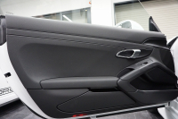 ポルシェ ケイマン Cayman（Type.981）2.7 6MT 2016yNA最終モデル スポーツクロノ スポーツエグゾースト スポーツステア PASM PDLS PTV 中古車 中古車