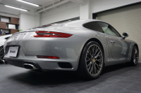 ポルシェ 911(Type991.2) 911Carrera 7MT スポーツクロノパッケージ RSスパイダー20ホイール  エントリー＆ドライブ GTシルバーメタリック 中古車 中古車