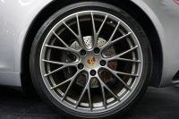 ポルシェ 911(Type991.2) 911Carrera 7MT スポーツクロノパッケージ RSスパイダー20ホイール  エントリー＆ドライブ GTシルバーメタリック 中古車 中古車