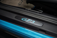 ポルシェ 911(Type991.2) 911GT3 （991.2）Touring Package スポーツクロノ Fリフト  オールレザーINT マイアミブルー OP3,666,000 中古車 中古車