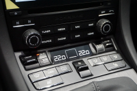 ポルシェ 911(Type991.2) 911GT3 （991.2）Touring Package スポーツクロノ Fリフト  オールレザーINT マイアミブルー OP3,666,000 中古車 中古車