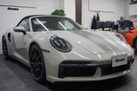 ポルシェ 911(Type992) 911（Type992）Turbo S Cabriolet　 PCCB TurboS Exclusiveホイール Fリフト クレヨン  OP3,383,900  中古車