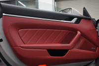 ポルシェ 911(Type992) 911（Type992）Turbo S Cabriolet　 PCCB TurboS Exclusiveホイール Fリフト クレヨン  OP3,383,900  中古車