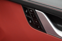 ポルシェ 911(Type992) 911（Type992）Turbo S Cabriolet　 PCCB TurboS Exclusiveホイール Fリフト クレヨン  OP3,383,900  中古車