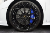 ランボルギーニ ウラカン Huracan EVO RWD　Narvi 20 intホイール  OP5,436,333 中古車 中古車