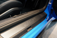ポルシェ 911(Type992) GT3 6MT フロントリフト スポーツクロノ LEDヘッド シャークブルー  中古車