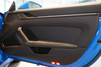 ポルシェ 911(Type992) GT3 6MT フロントリフト スポーツクロノ LEDヘッド シャークブルー  中古車