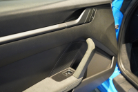 ポルシェ 911(Type992) GT3 6MT フロントリフト スポーツクロノ LEDヘッド シャークブルー  中古車