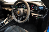 ポルシェ 911(Type992) GT3 6MT フロントリフト スポーツクロノ LEDヘッド シャークブルー  中古車