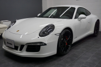 ポルシェ 911(Type991.1) 911Carrera GTS GTSカーマインレッドインテリア＆カーボンインテリア フロント＆Bカメ 中古車 中古車