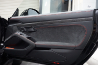 ポルシェ 911(Type991) GT2RS Weissach package  中古車