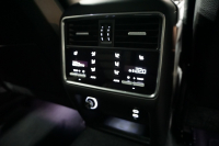 ポルシェ カイエン Cayenne GTS Coupe  Lightweight Sport Package Carbon  中古車