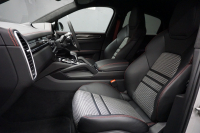 ポルシェ カイエン Cayenne GTS Coupe  Lightweight Sport Package Carbon  中古車