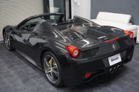 フェラーリ 458スパイダー 2015年最終年式正規ディーラー車 LEDカーボンステア ドライバーズゾーンカーボン  中古車