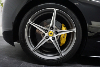 フェラーリ 458スパイダー 2015年最終年式正規ディーラー車 LEDカーボンステア ドライバーズゾーンカーボン  中古車