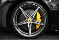 フェラーリ 458スパイダー 2015年最終年式正規ディーラー車 LEDカーボンステア ドライバーズゾーンカーボン  中古車